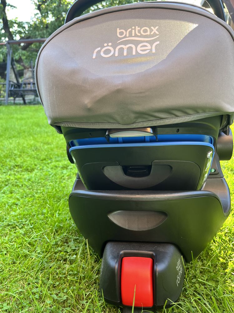 Fotelik nosidełko Britax Romer Baby Safe 3 i-Size