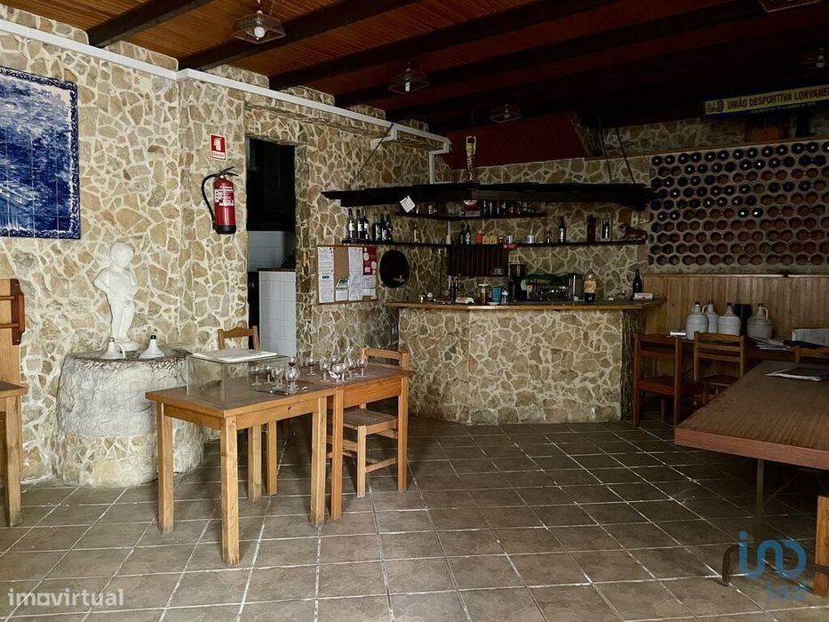 Casa T2 em Lorvão de 420,00 m2