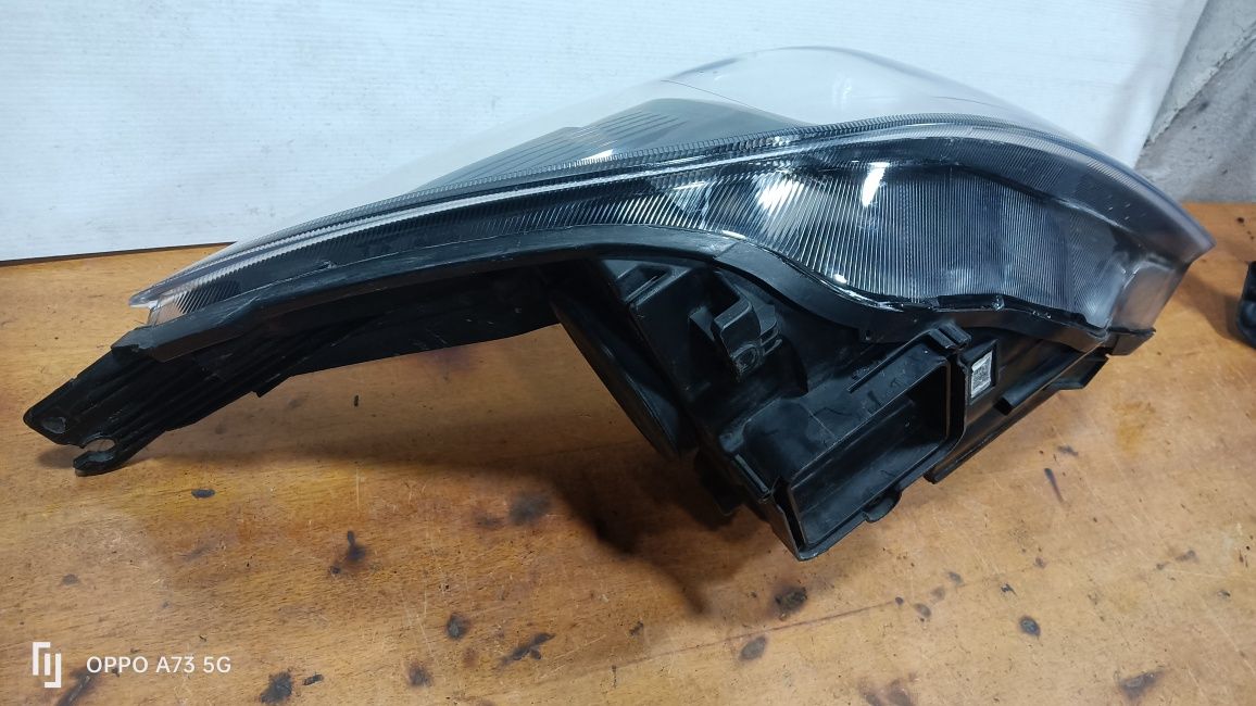 Farol Ford focus mk3 ótica direita 2015