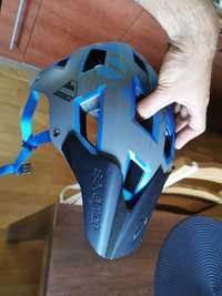 7idp M5 Kask MTB Enduro S-M