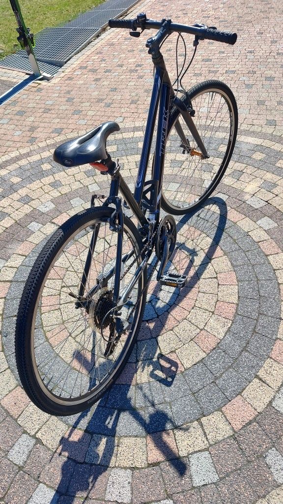 Rower alu TREK FX / Koła 28"/rama 17.5"/Shimano 3x7/