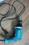 Wiertarka udarowa Makita 710W HP1630 udar 13mm główka 16mm wiertło