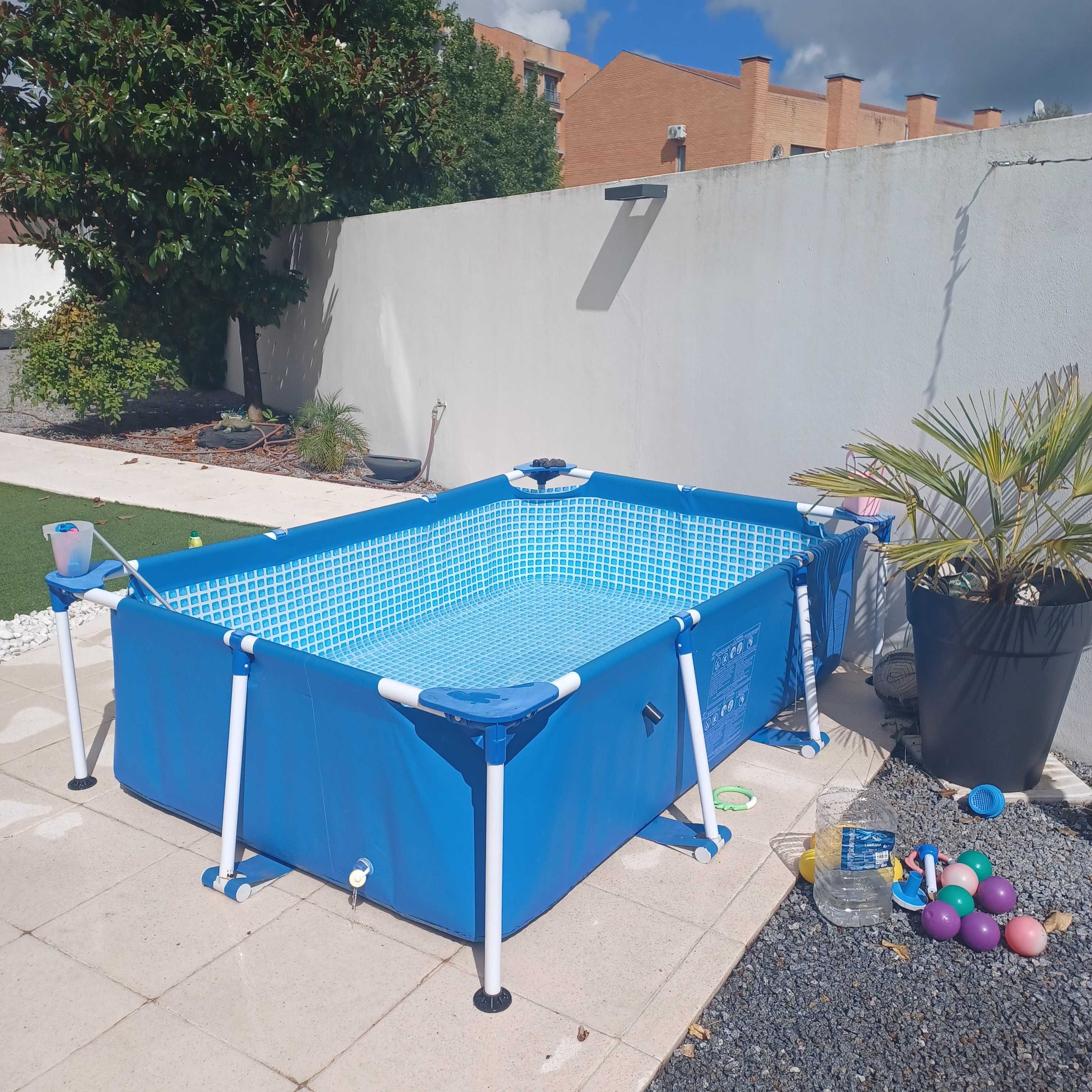 Vendo piscina como nova