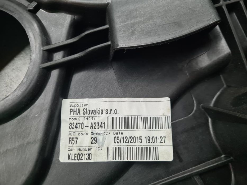 Elevador vidros trás esquerdo KIA Ceed Sportswagon (JD)