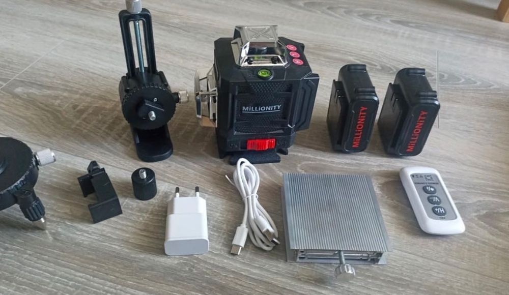 Poziomica DeWalt 360