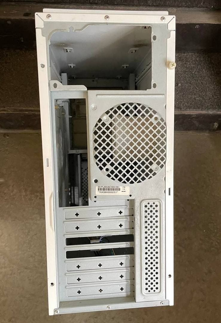 Корпус бу ATX для компьютера Impression белый