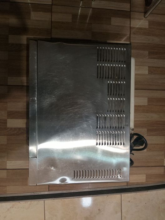 Мікрохвильовка з нержавійки