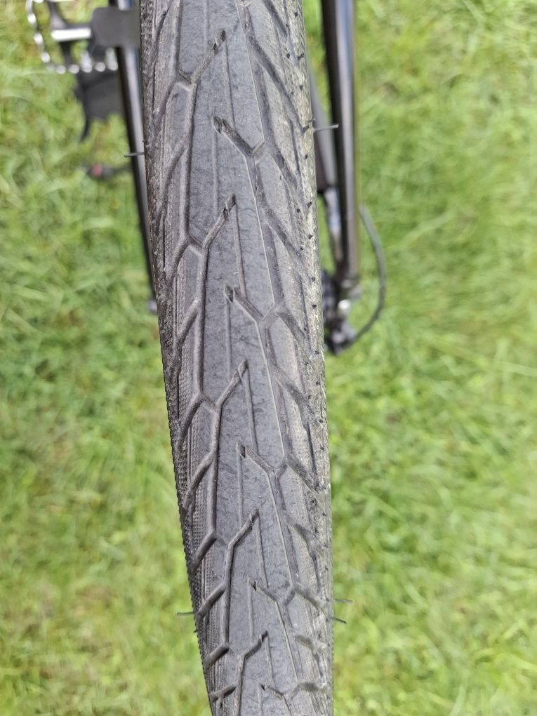 Opony antyprzebiciowe  schwalbe road cruiser 28 x 40C