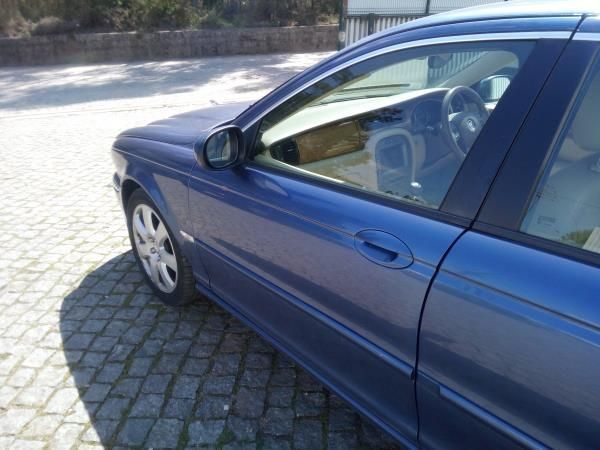 Porta Frente Esquerda Jaguar X-Type (X400)