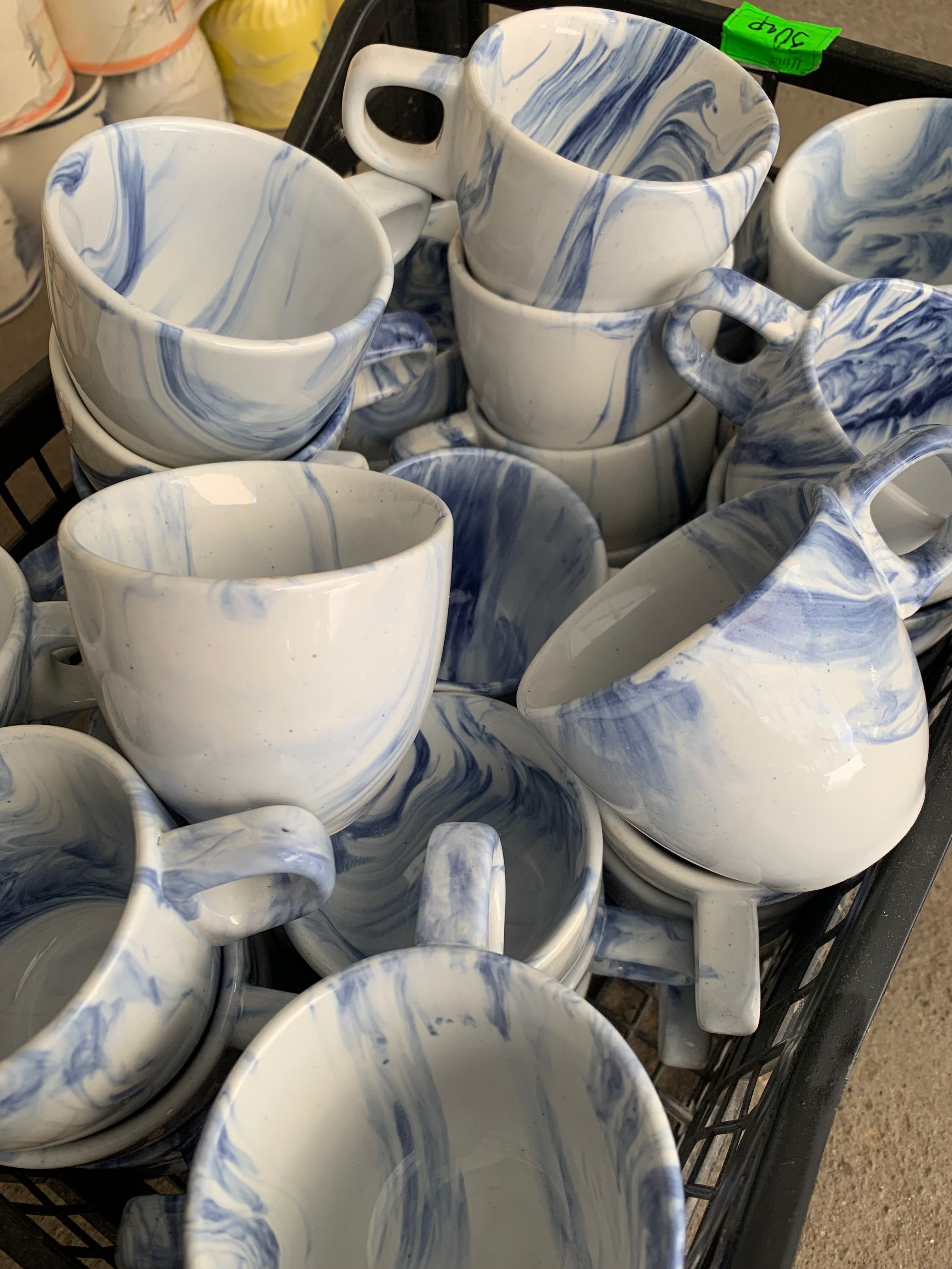 Чашки керамічні посуд