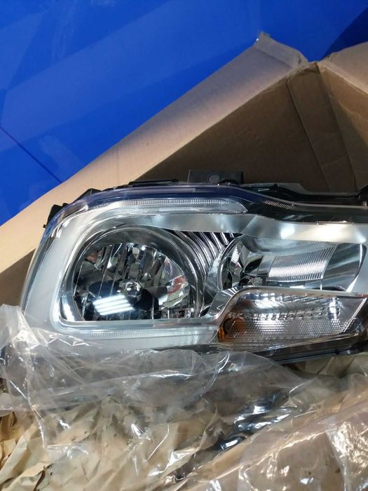Фара левая Subaru Forester 2016, 2017, 2018