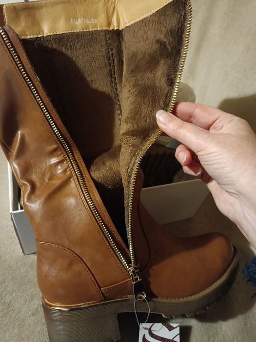 Kozaki brązowe rozmiar 38 Nowe