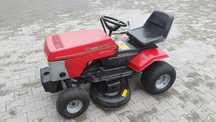 Traktorek kosiarka YARD KING
Silnik Briggs & Stratton 12 PS