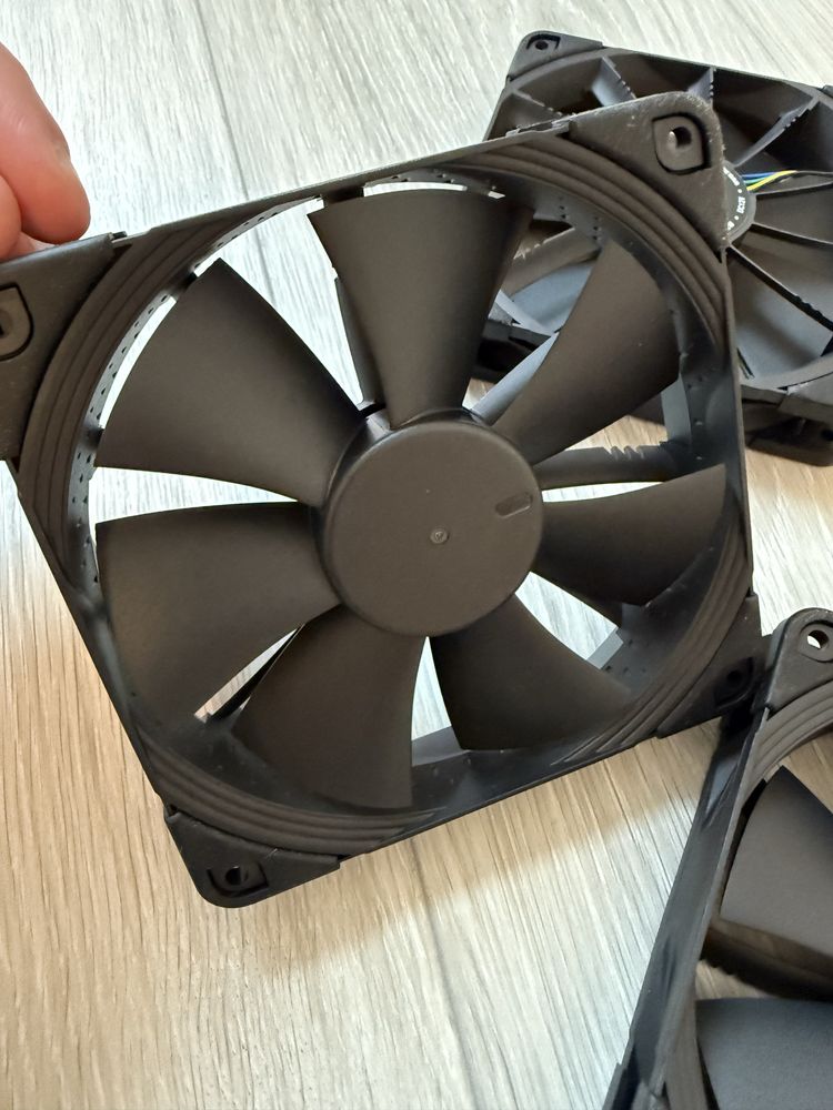 Нові вентилятори Noctua NF-F12 iPPC-2000 IP67