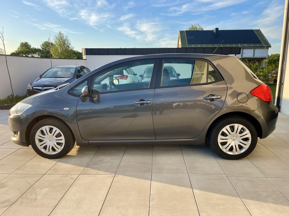 — Toyota AURIS —1.6 BENZYNA  —124KM — 2007–SPROWADZONY z Niemiec