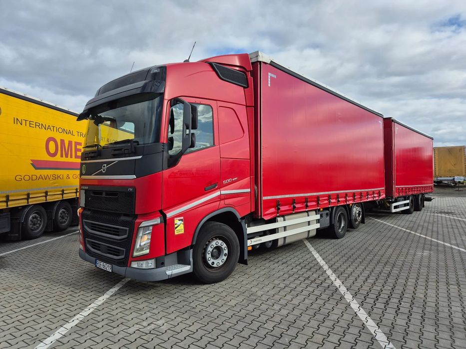 Volvo FH500  Pierwszy właściciel. Nowe plandeki.