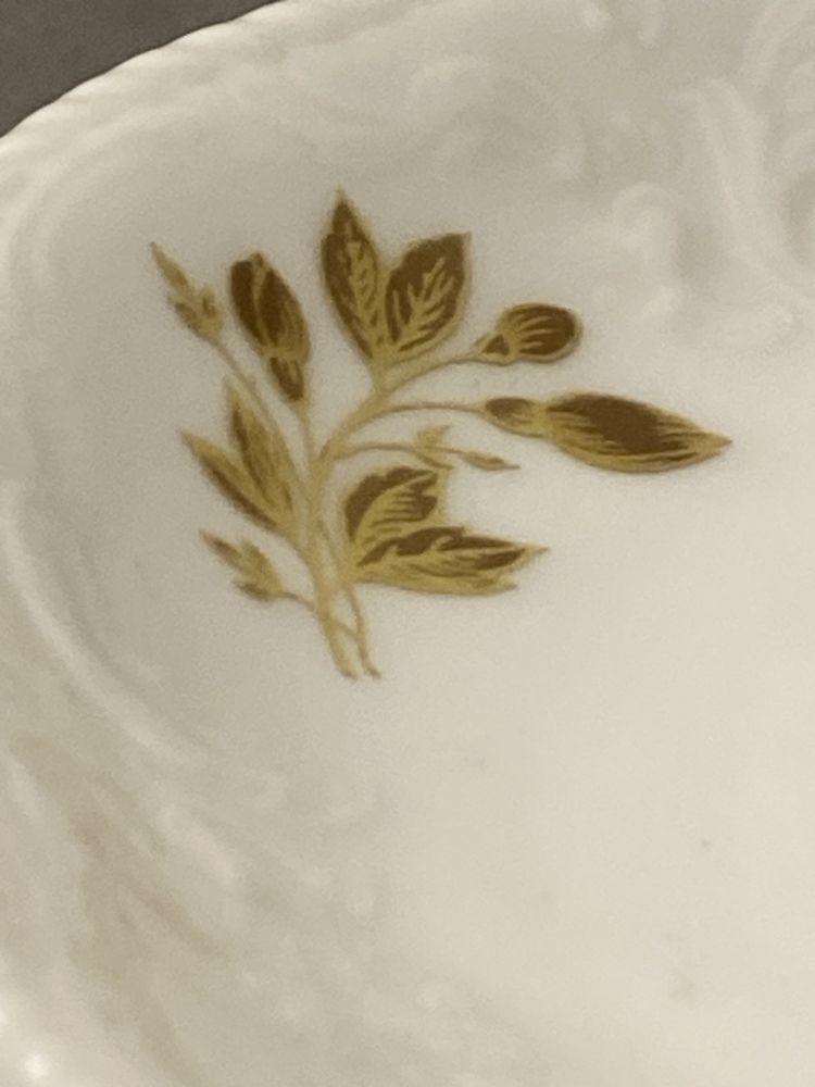 Piękna filżanka ze spodeczkiem Sanssouci Biala sporcelana złoto,KRAKÓW
