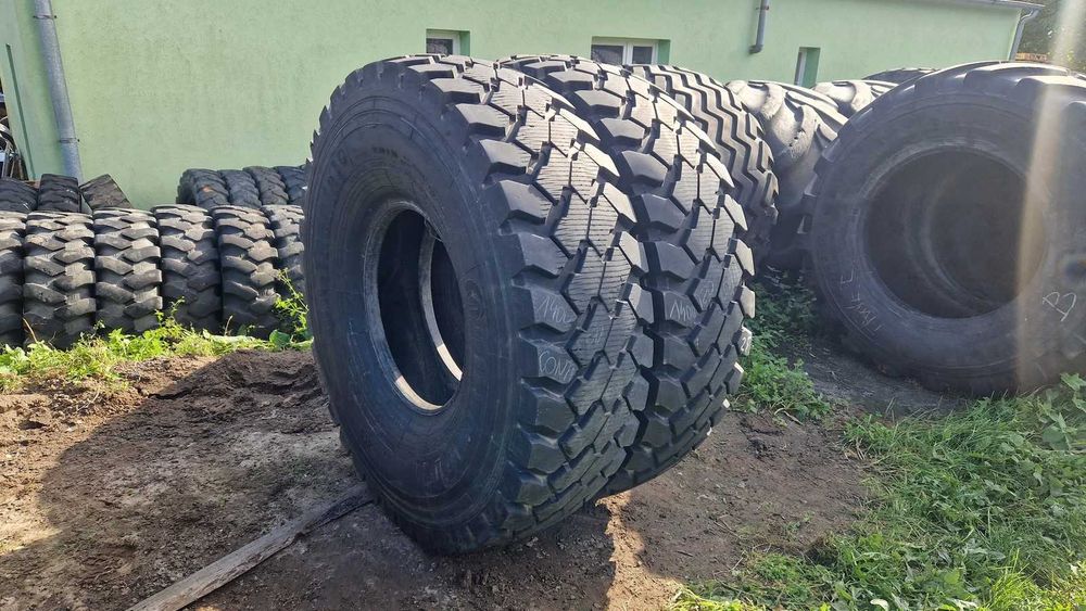 14.00r20 14.00-20, 395/85r20 Continental 80% bieżni 22PR bez napraw
