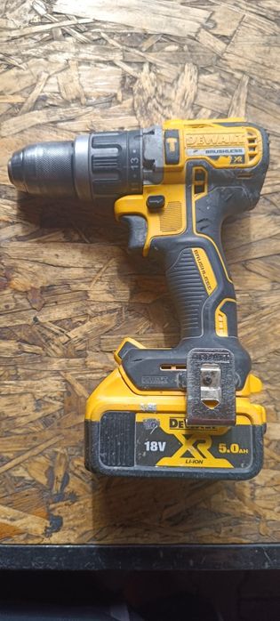 Wkrętarka DeWalt dcd 796 Aku 5ah
