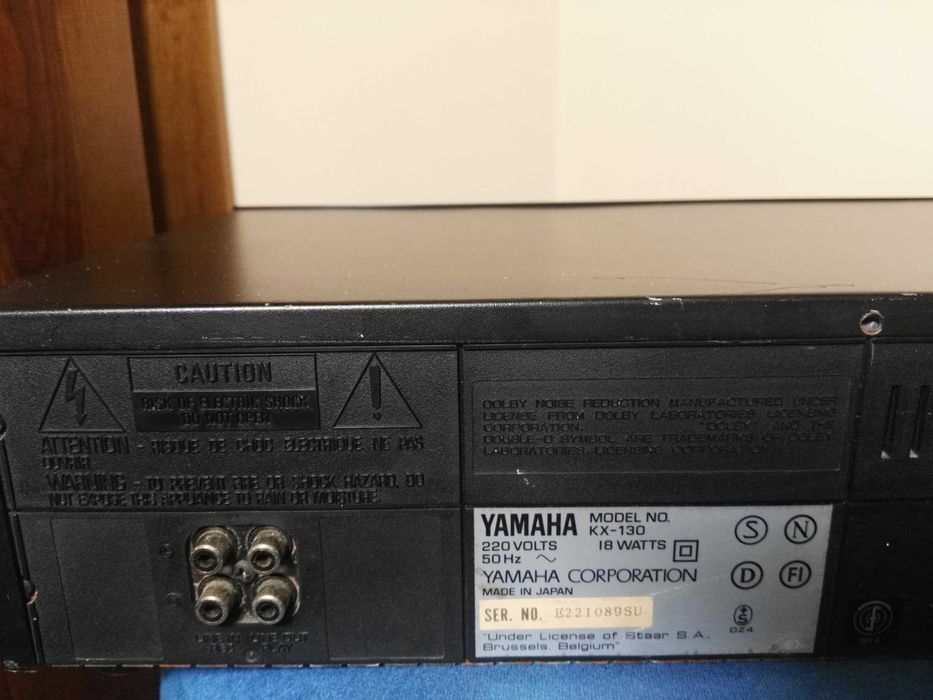 magnetofon Yamaha KX-130