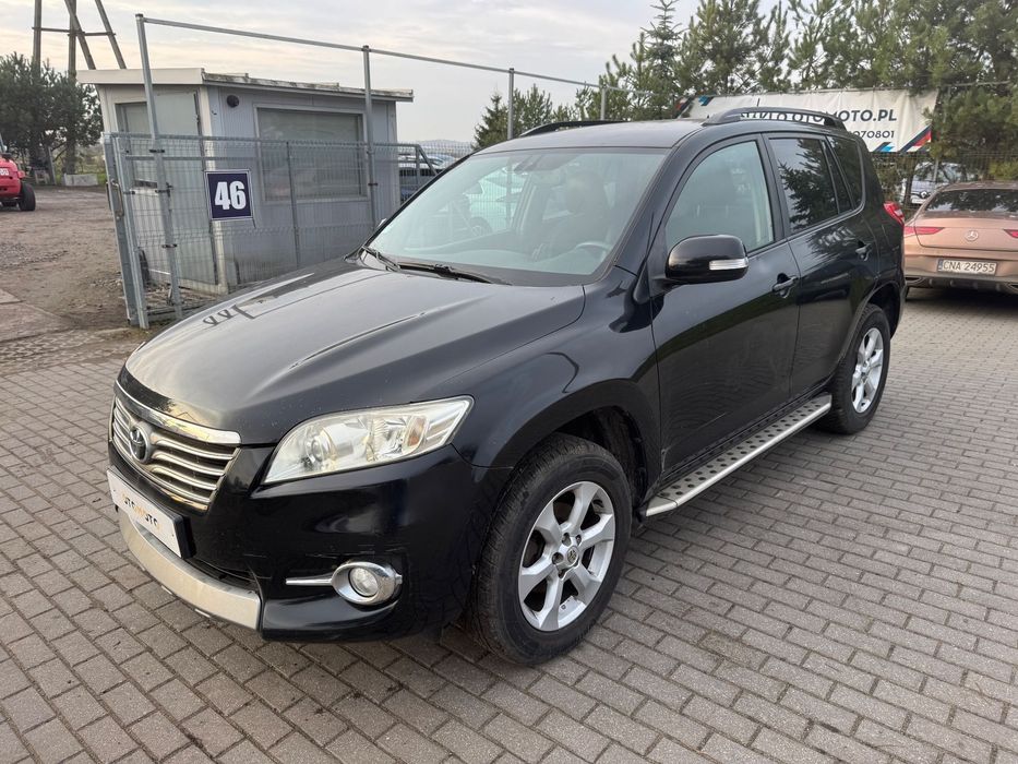 Toyota RAV4 2.2 D-4D 150KM 2011r/ skóra+ alcantara