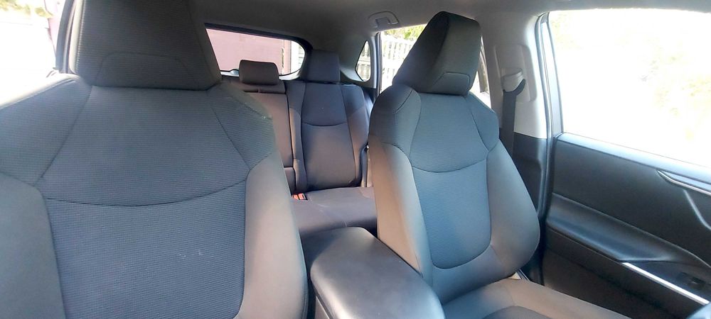 Сидения, Салон , карты  дверей   Toyota RAV 4  2021г  Гибрид