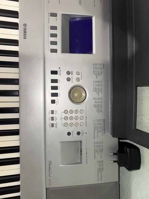 Синтезатор Yamaha DGX-640