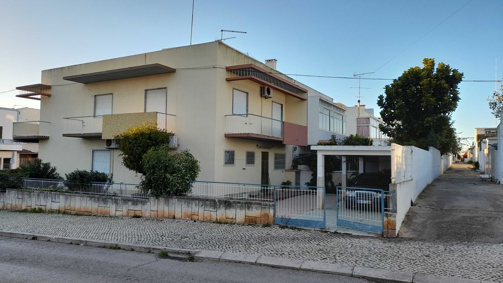 Olhão: Quarto em suite, boa qualidade e boa localização