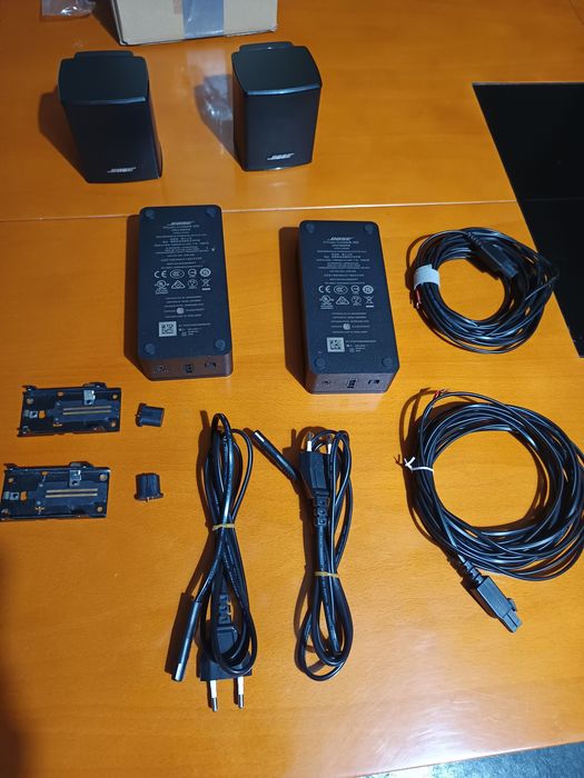 Bose Virtually Invisible 300 colunas WiFi