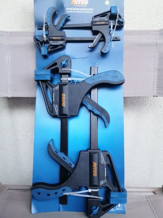 Zestaw ścisków, rozpieraków automatycznych 4 szt Nowe