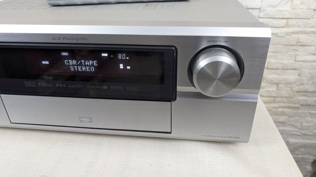 Denon AVR-3805 Wysokiej klasy amplituner kina domowego z pilotem