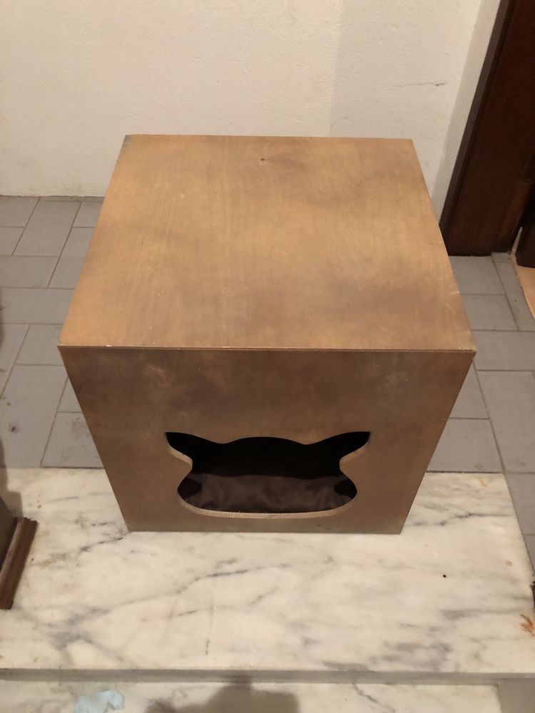 Casa para gato com almofada 45x45