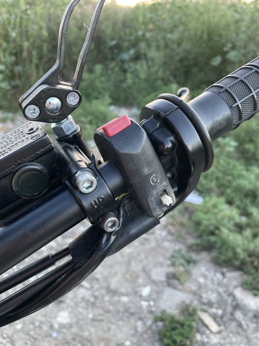 Продам мотоцикл HONDA FTR 223