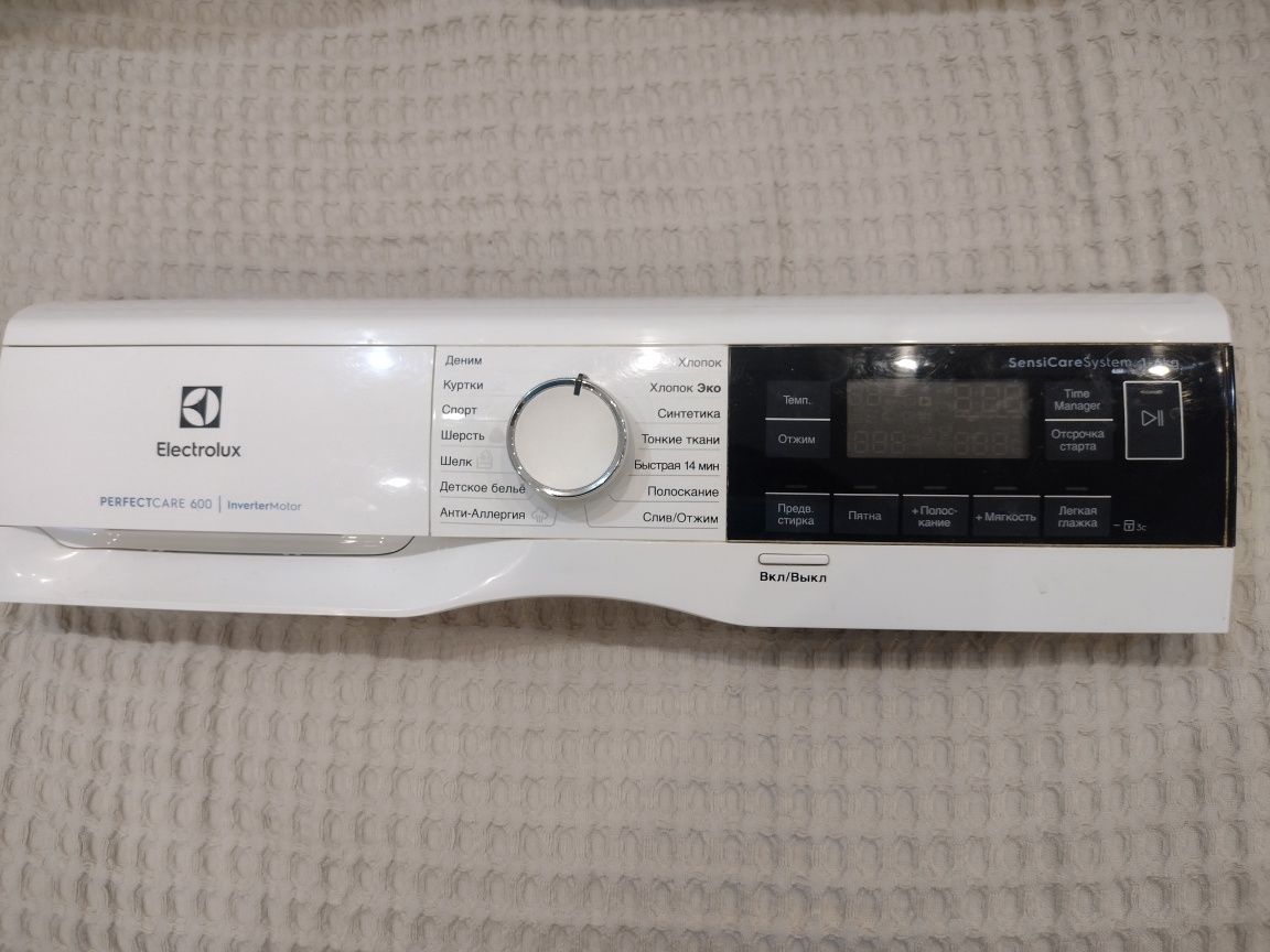 Запчастини до пралки Electrolux EW6S326SUI, відмінний стан. Оригінал