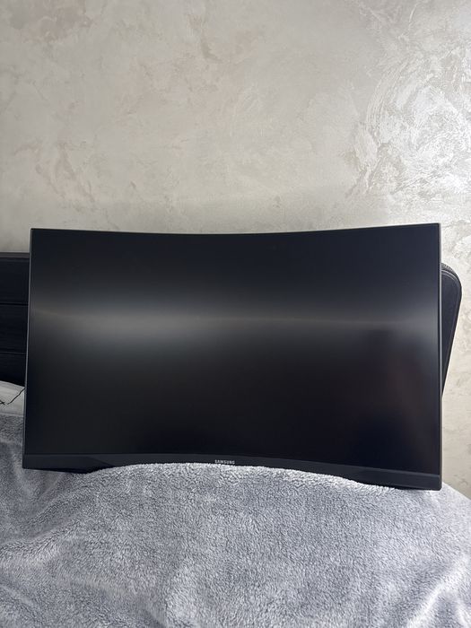 2К Монитор 27" Samsung Odyssey G5