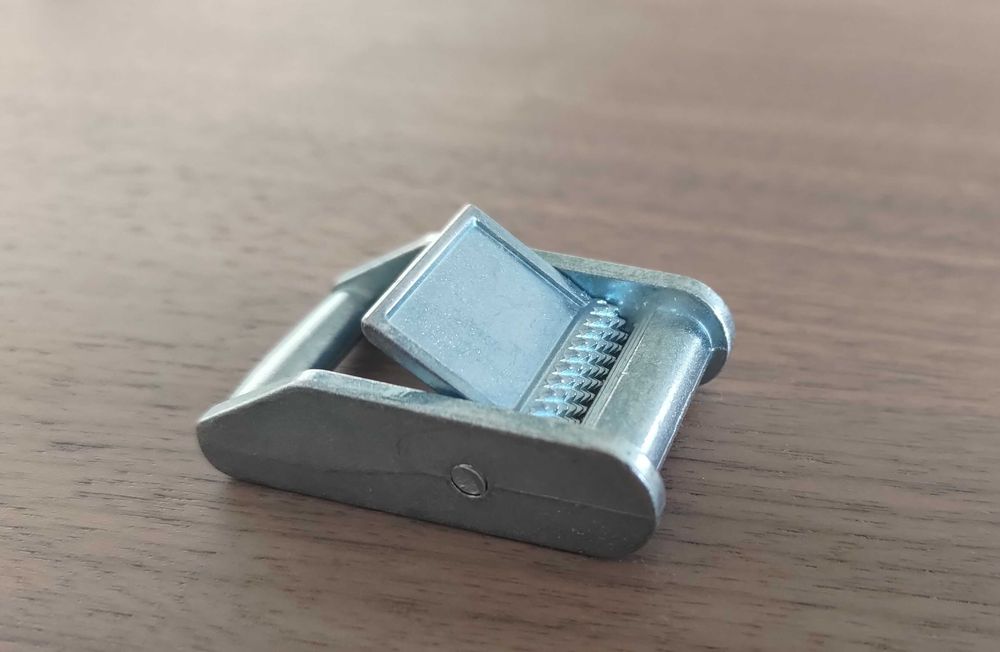 Klamra Samozaciskowa  Pasy 25MM, waga 54 gramy
