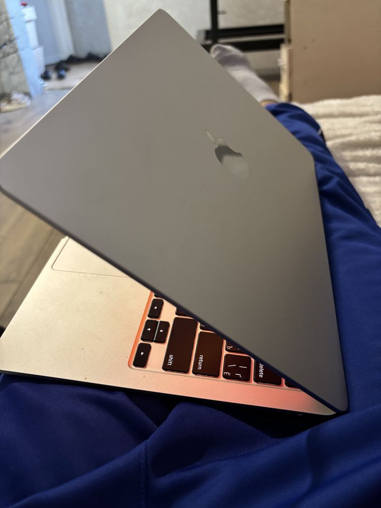 Macbook Air M2 обмен на ПК игровой или мотоцикл