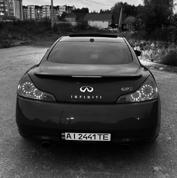INFINITI G37s coupe продажа обмен