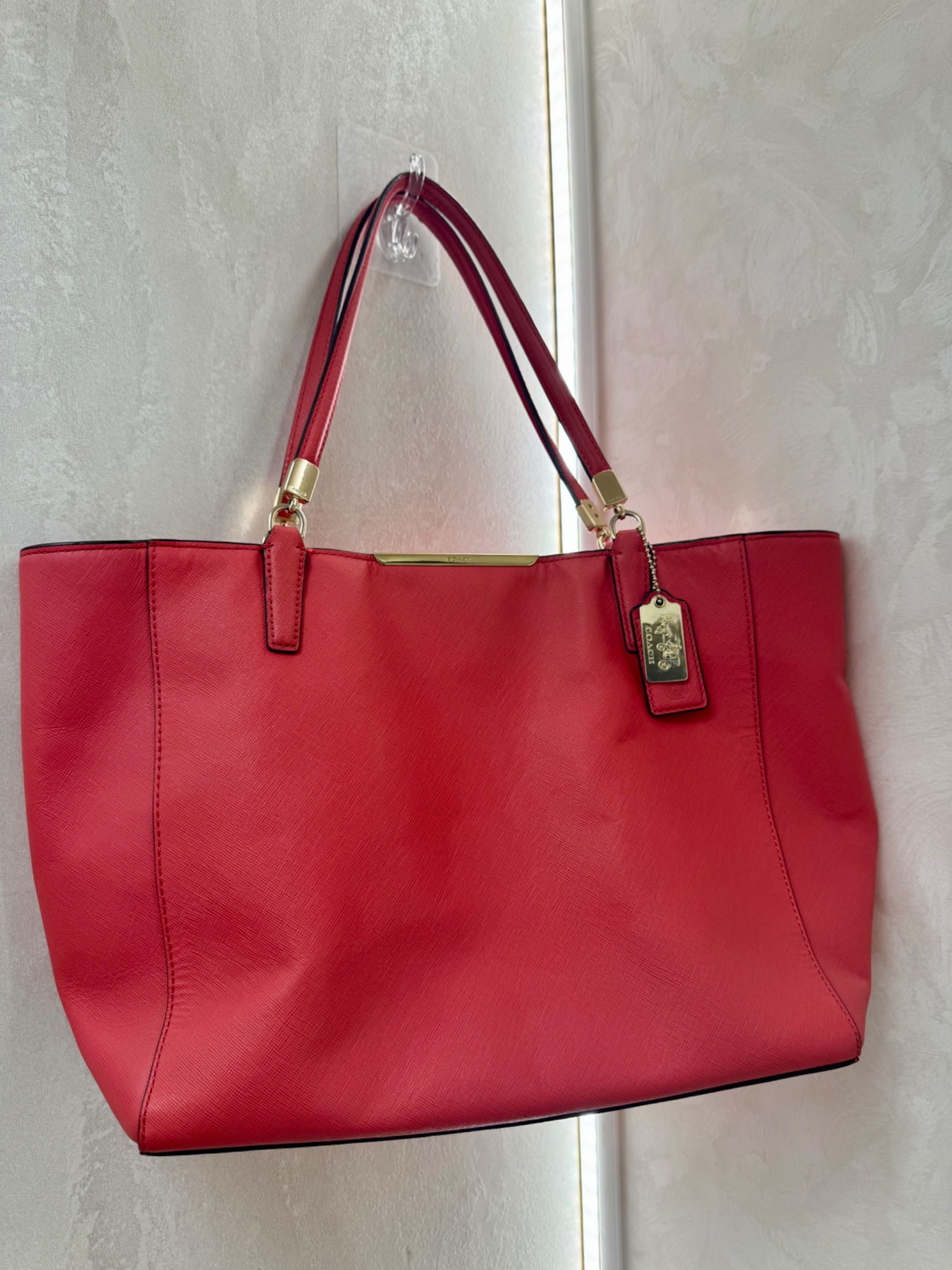 Сумка Coach оригінал! ( Furla, coccinelle)