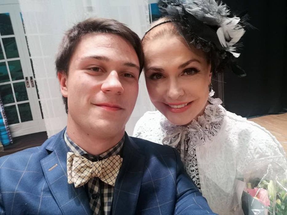 Ведучий (тамада) урочистих заходів від 900 грн