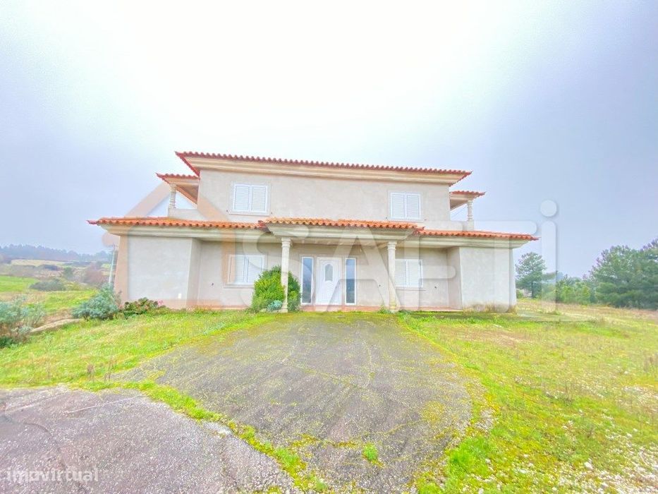 Moradia unifamiliar-Rebordelo-Vinhais