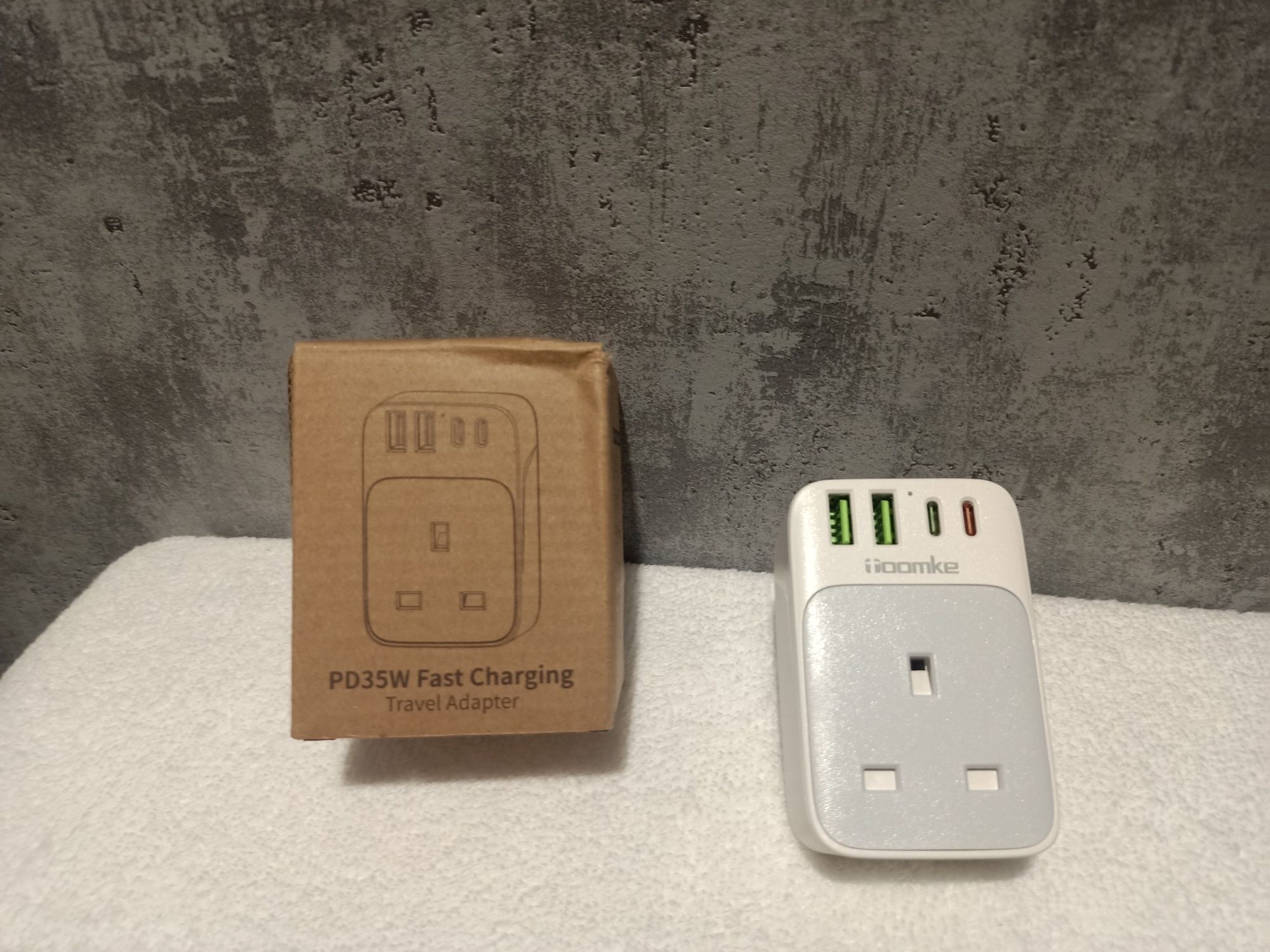 Wtyczka adaptera UK-EU, PD 35W Fast Charge USB C European Travel