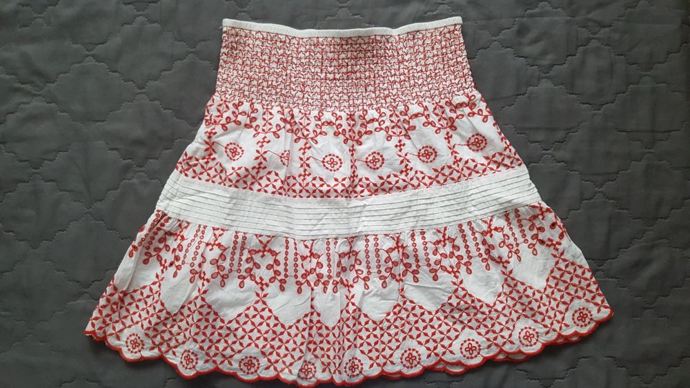 Spódniczka w czerwony haft River Island 34/XS