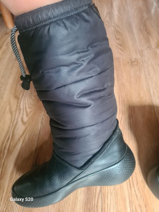 Продам зимние сапоги Ecco ukiuk