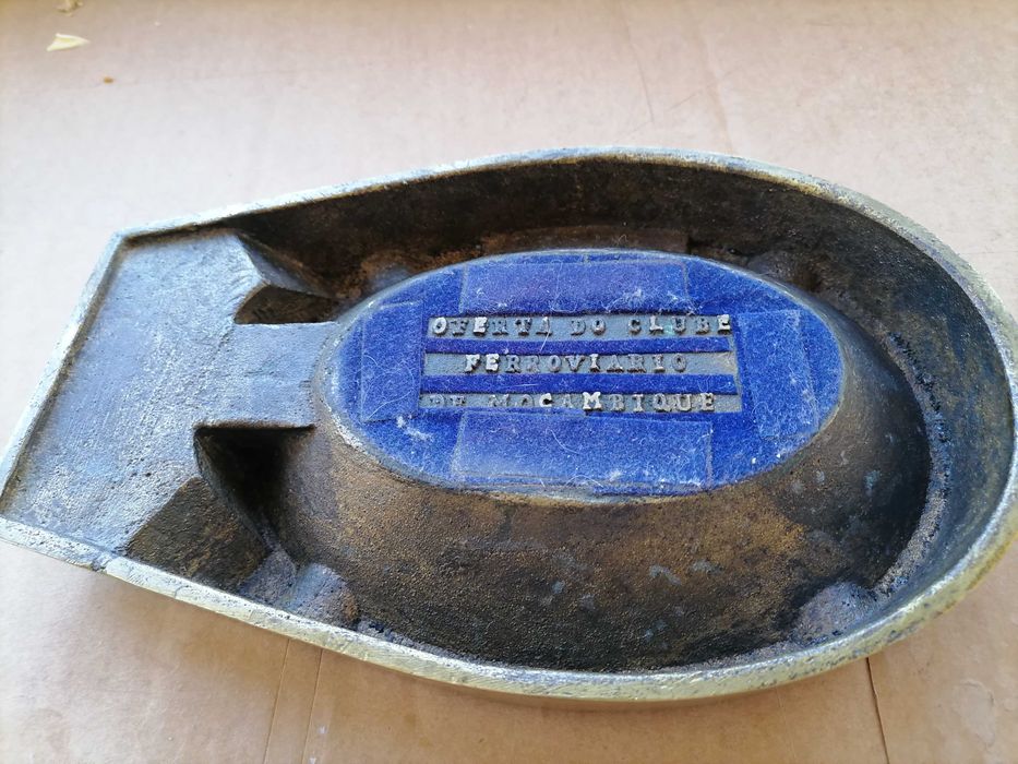 SALAZAR (Estádio) Lourenço Marques INAUGURAÇÃO 1968 Oferta à Selecção