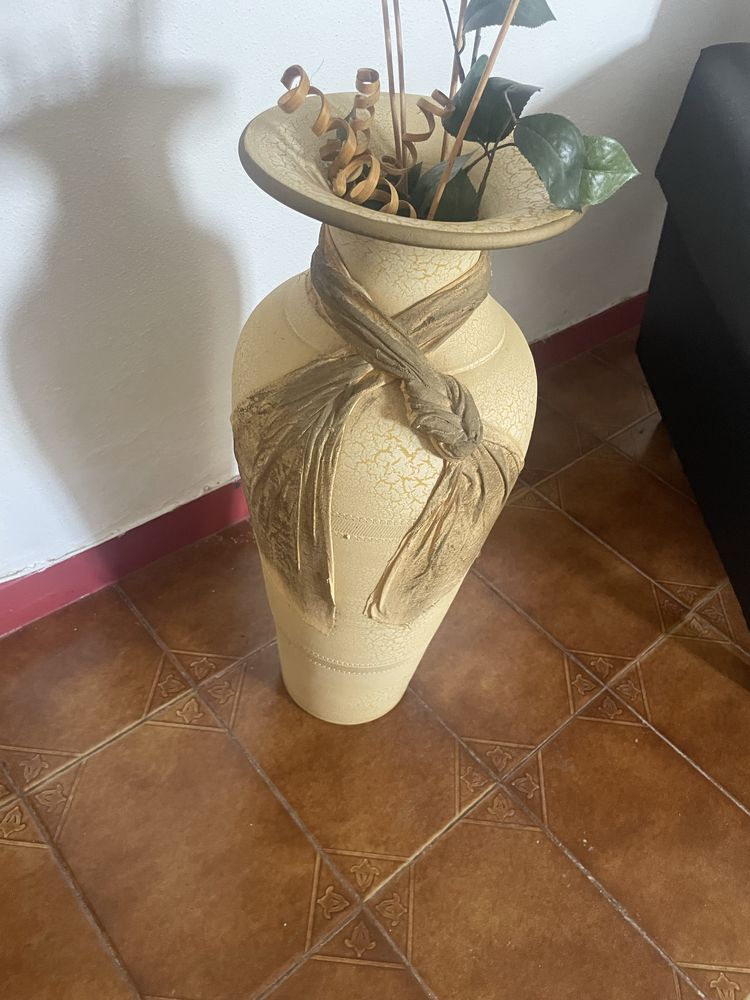 Jarrão alto, bege claro