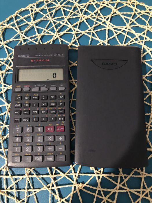 Calculadora Casio Fx-82TL
