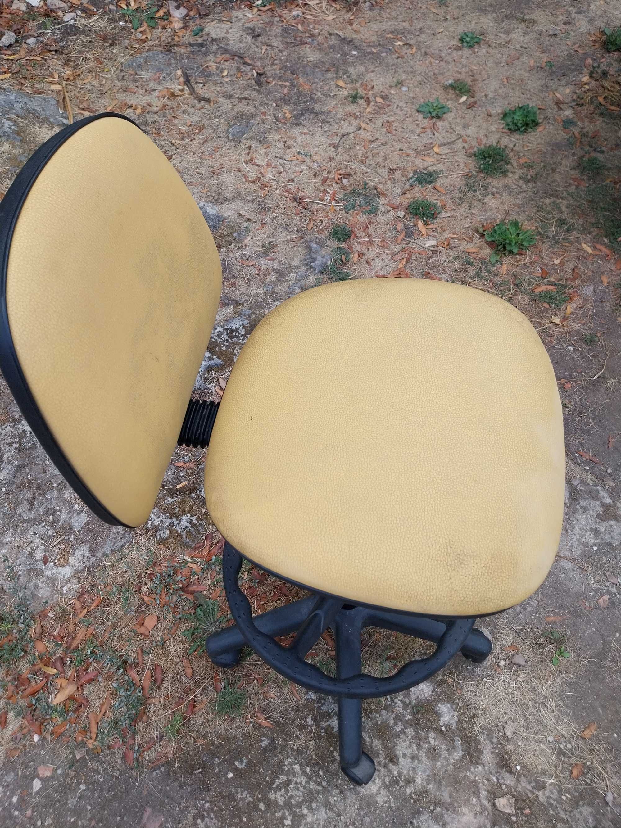 Cadeira alta regulável (52-80cm)