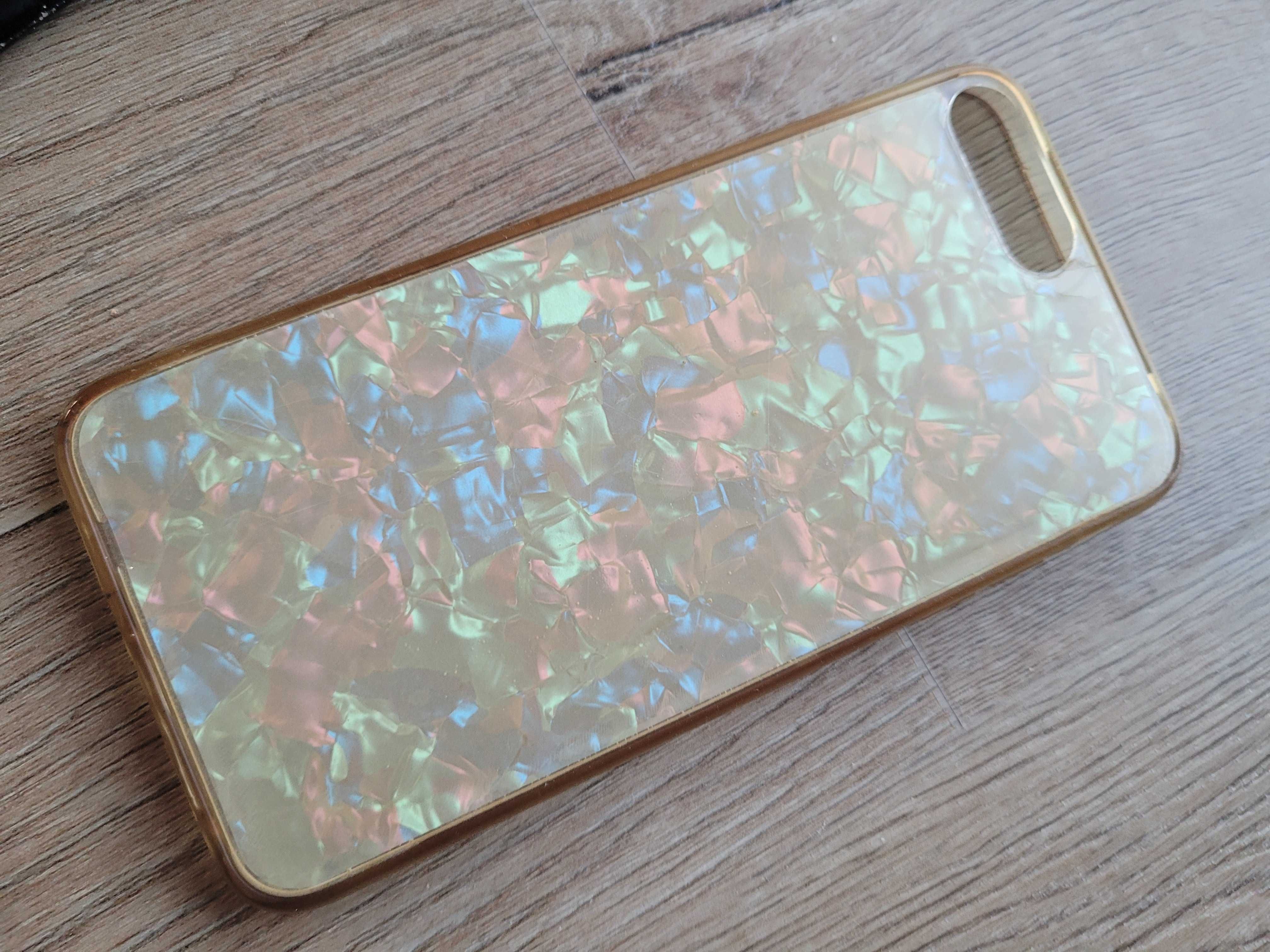 iPhone 7 Plus uszkodzony - zbita szybka i port do wymiany