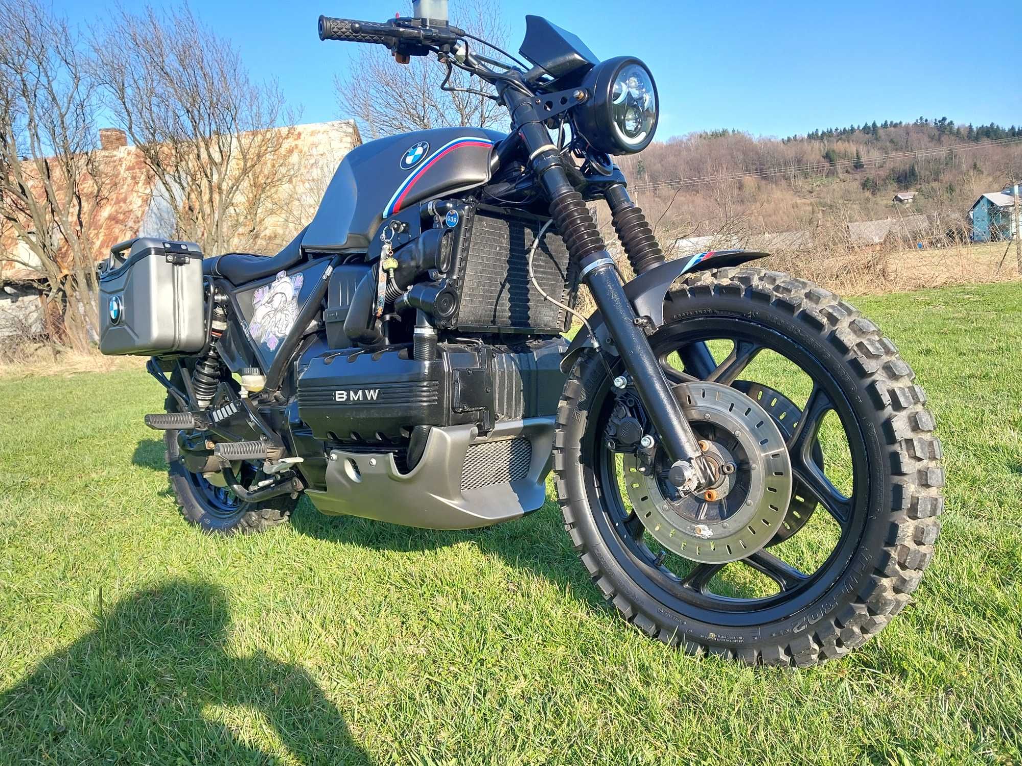 BMW K100 LT cafe racer scrambler